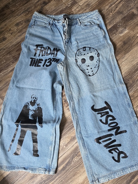 Hot Topic Denim - Hot Topic Light Blue Jeans with Black Horror Graphics